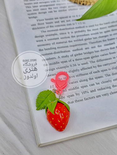 چارم بگ توت فرنگی