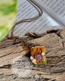 گردنبند کتاب جنگلی با قارچ و سنگ آمیتیست