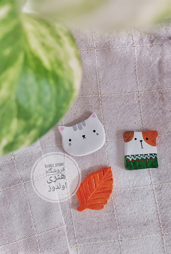 پیکسل یا سنجاق سینه در سه طرح گربه، سگ و برگ