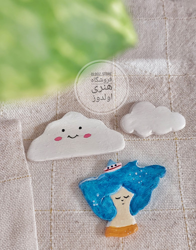 پیکسل یا سنجاق سینه رویا مدل دختر و ابر