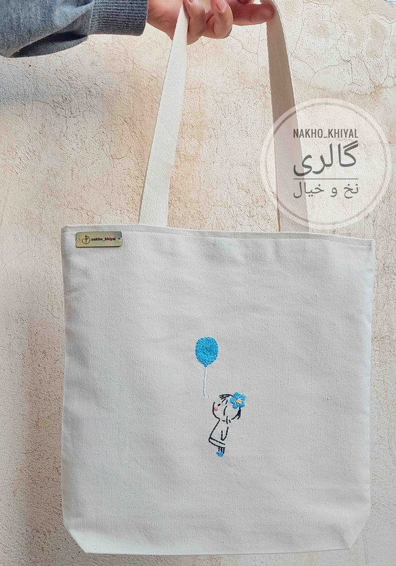 توت بگ گلدوزی کاست دار مدل پرواز، جنس متقال ضخیم